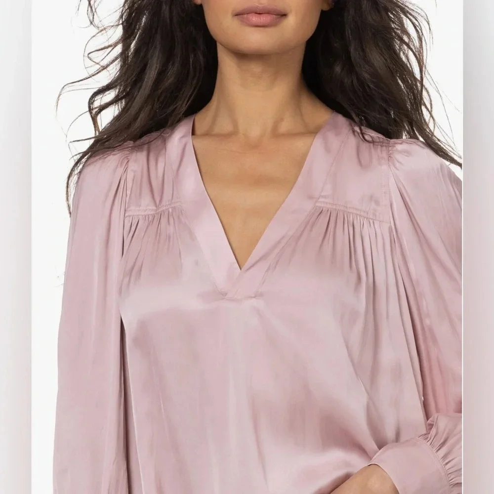 Zadig & Voltaire Telia V-neck blouse